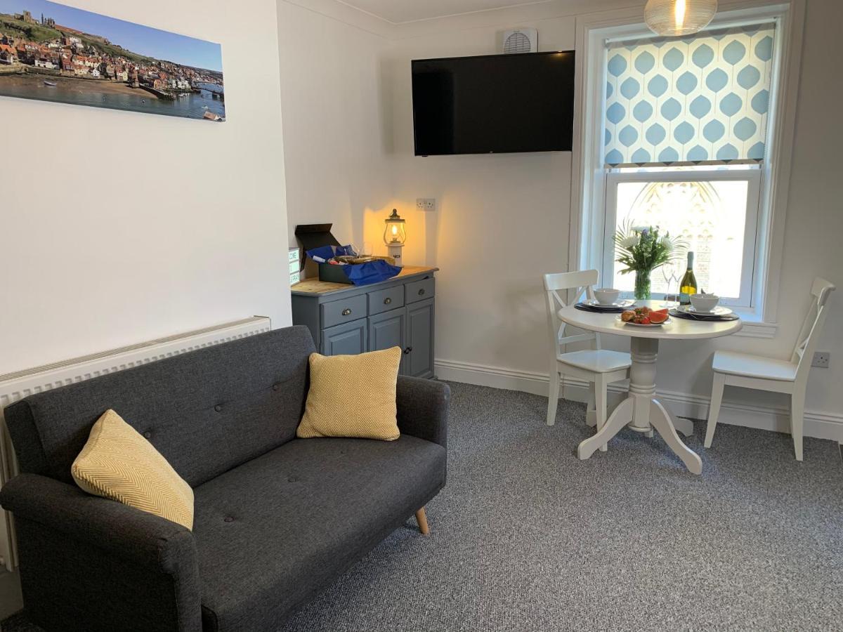 Seaspray Boutique Whitby Apartment Extérieur photo